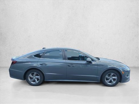 Used 2020 Hyundai Sonata SE w/ Cargo Package FWD image 4