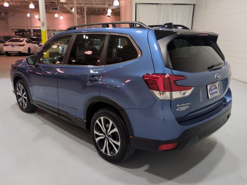 Certified 2024 Subaru Forester Limited AWD/4WD image 5