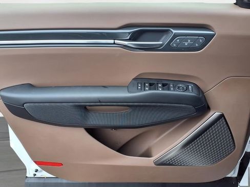 New 2026 Kia EV9 GT-Line image 15