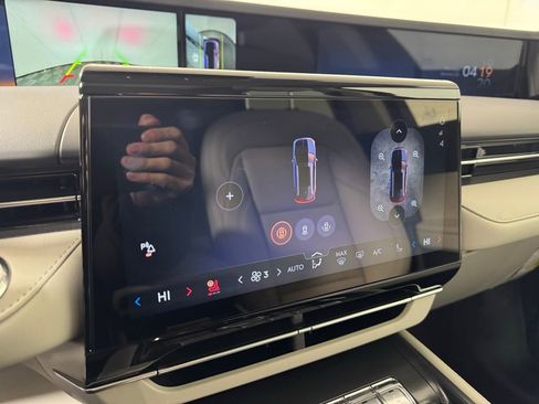 New 2026 Lincoln Nautilus Premier w/ Equipment Group 102A image 43