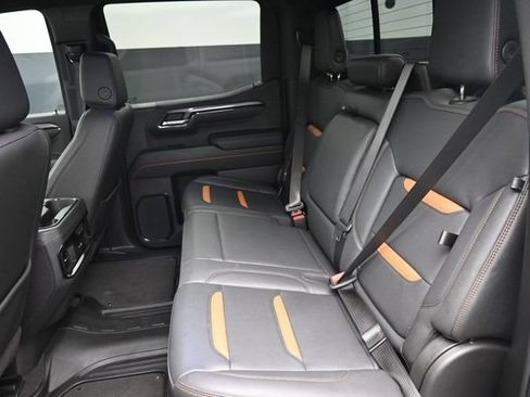 Used 2025 GMC Sierra 1500 AT4 w/ AT4 Premium Package AWD/4WD image 23