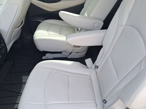 Used 2023 Buick Enclave Premium w/ Experience Buick Package image 18