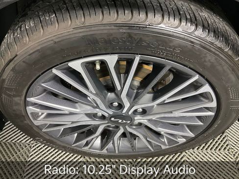 Certified 2023 Kia Forte GT-Line w/ GT-Line Premium Package image 10