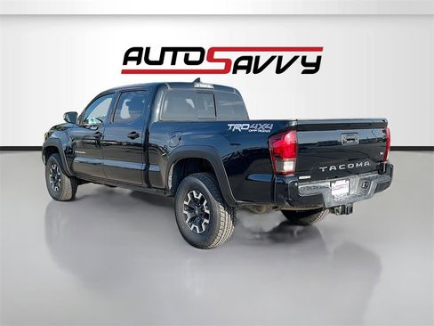 Used 2019 Toyota Tacoma TRD Off-Road image 5