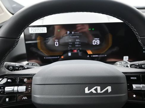 New 2026 Kia Sorento EX FWD image 16