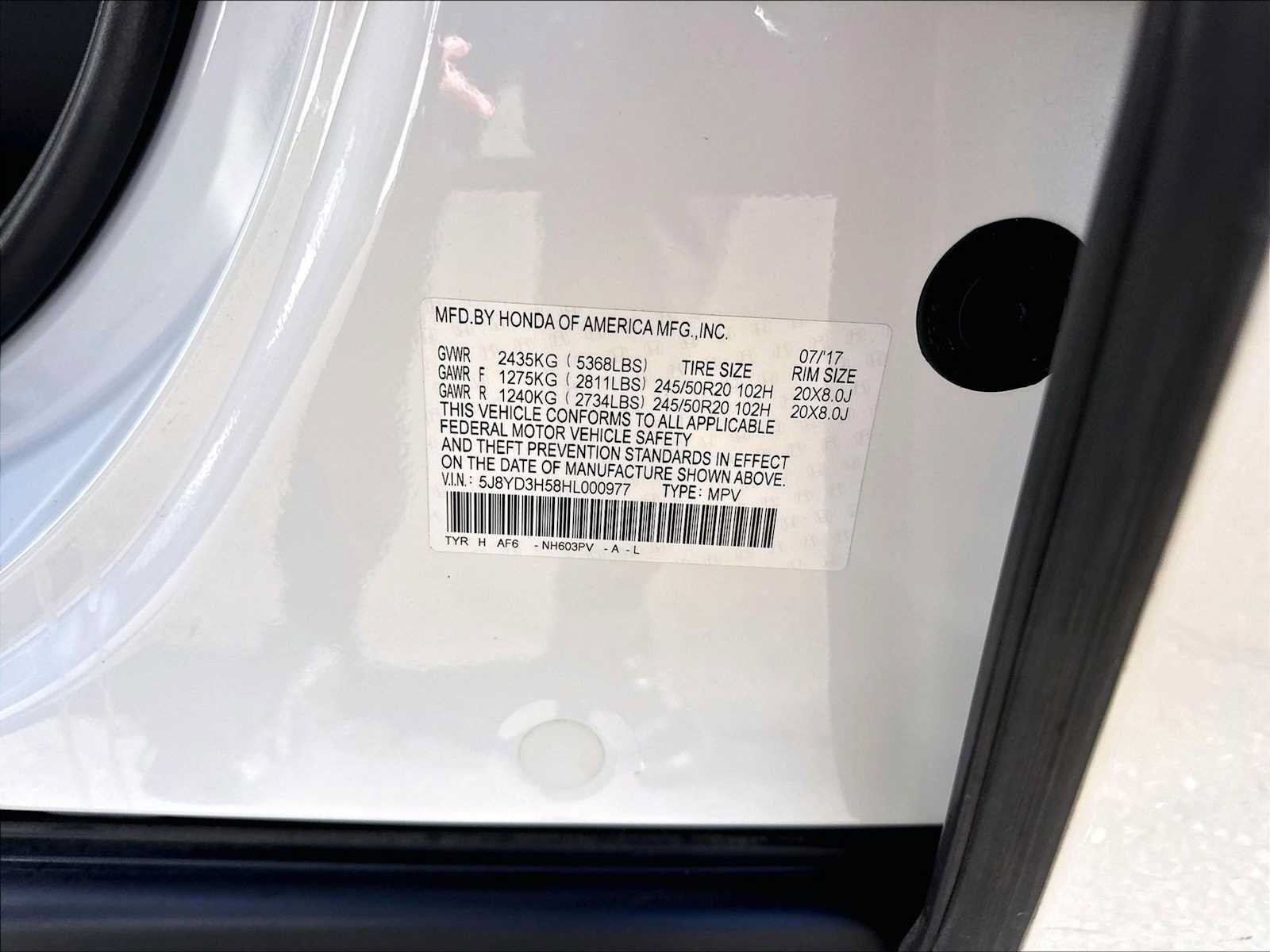 Used 2017 Acura MDX w/ Technology Package FWD image 36