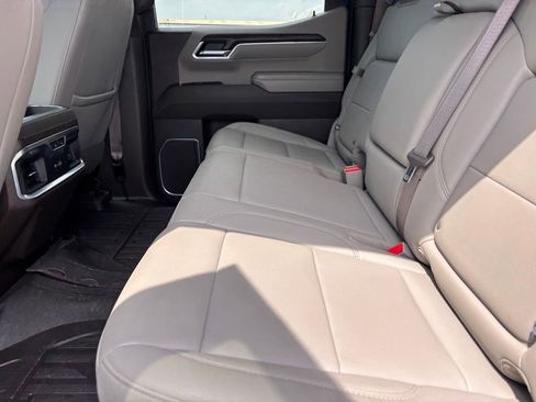 Used 2023 GMC Sierra 1500 SLT w/ SLT Premium Plus Package image 26
