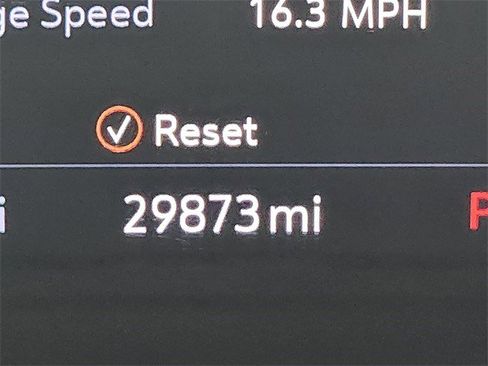 Certified 2021 Buick Envision Essence w/ Sport Touring Package image 19