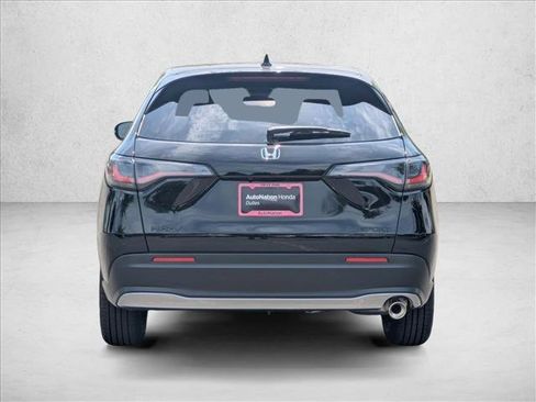 New 2027 Honda HR-V Sport image 8
