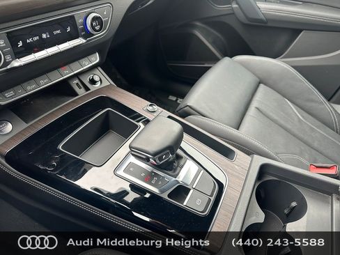 Certified 2023 Audi Q5 2.0T Premium Plus w/ Premium Plus Package AWD/4WD image 33