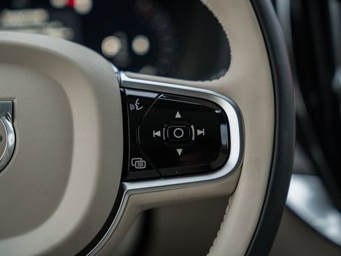 New 2026 Volvo XC90 B6 Ultra w/ Protection Package Premier image 27