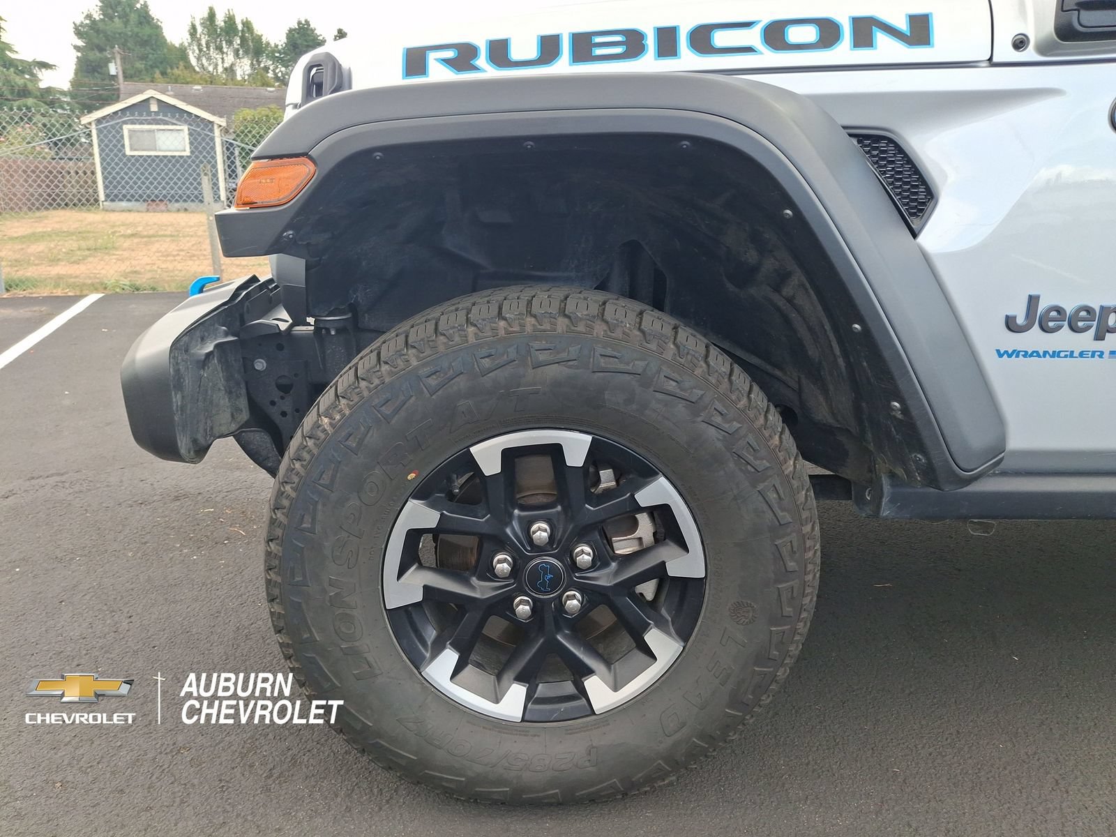 Used 2024 Jeep Wrangler Unlimited Rubicon 4xe AWD/4WD image 25