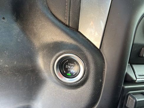 Used 2023 Chevrolet Silverado 2500 LT w/ Convenience Package image 29