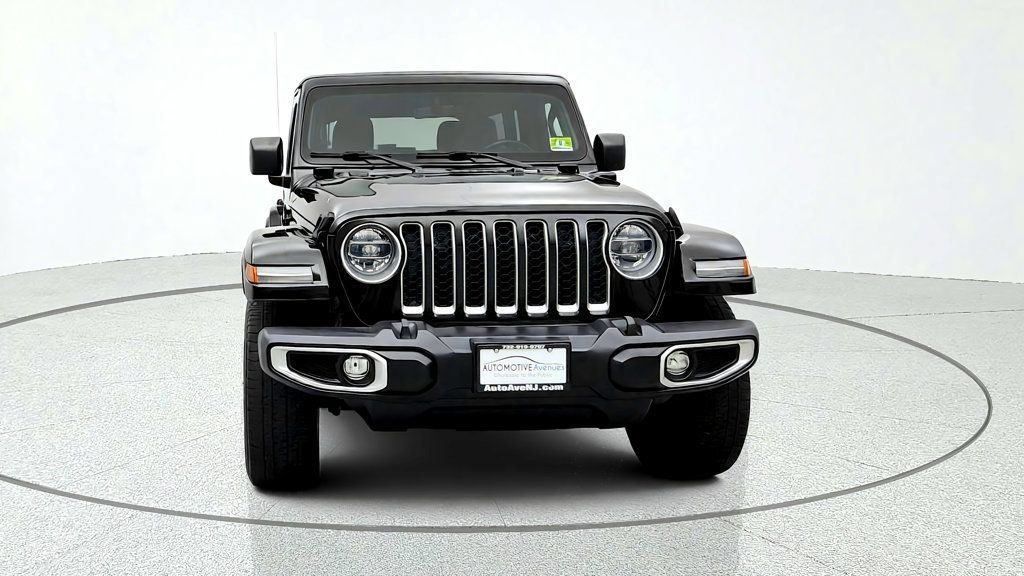 Used 2021 Jeep Wrangler Unlimited Sahara w/ Cold Weather Group AWD/4WD image 2