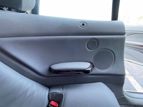 Used 2005 BMW 325Ci Convertible image 29