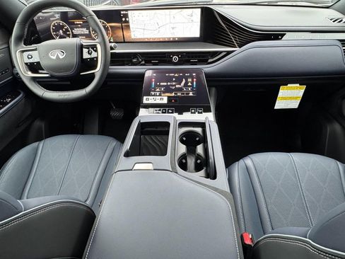 New 2026 INFINITI QX80 4WD w/ Sport Exterior Package image 7