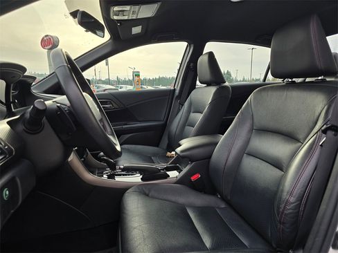 Used 2017 Honda Accord Sport Special Edition image 12
