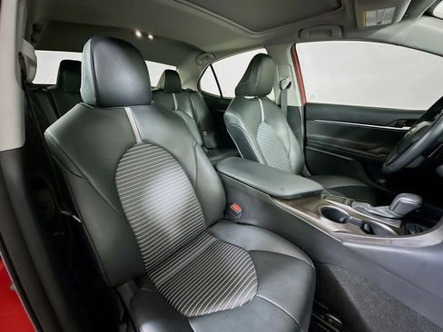 Used 2023 Toyota Camry SE w/ Convenience Package image 26