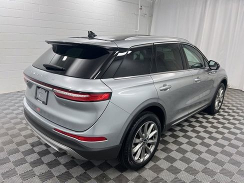 Certified 2022 Lincoln Corsair AWD w/ Premium Package image 5