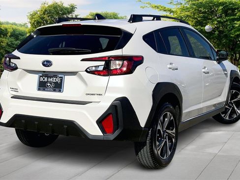Certified 2025 Subaru Crosstrek 2.0i Premium image 6