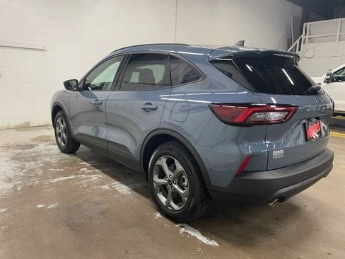 Used 2026 Ford Escape ST-Line w/ Tech Pack #1 AWD/4WD image 8