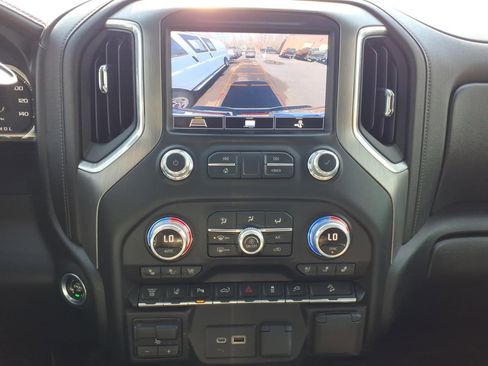 Used 2020 GMC Sierra 2500 Denali AWD/4WD image 10