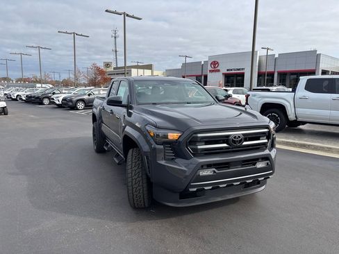 New 2026 Toyota Tacoma SR5 image 7