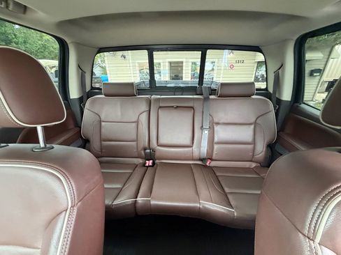 Used 2016 Chevrolet Silverado 1500 High Country w/ High Country Premium Package image 13