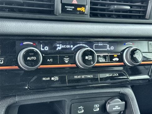 New 2026 Honda Pilot TrailSport image 28