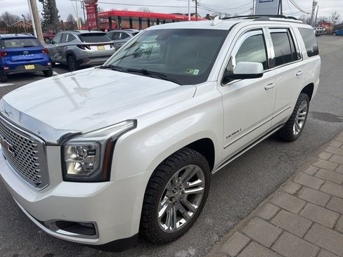 Used 2016 GMC Yukon Denali w/ Open Road Package image 3