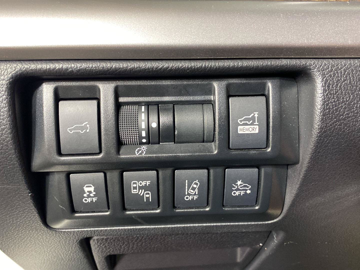 Used 2019 Subaru Outback 2.5i Touring AWD/4WD image 27