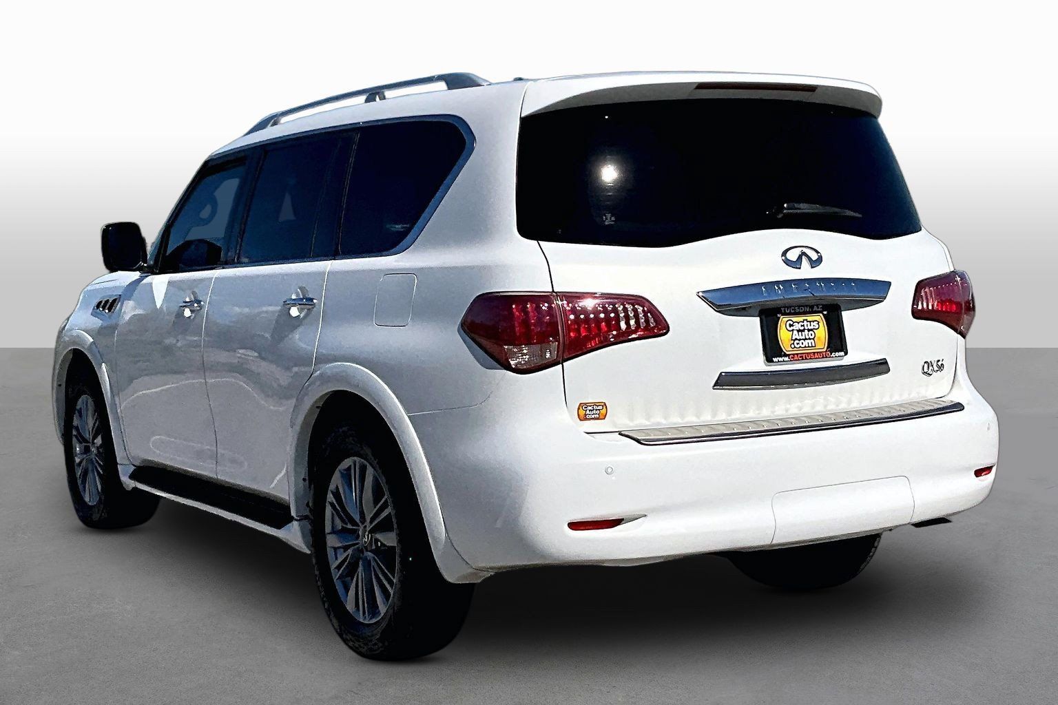 Used 2011 INFINITI QX56 4WD w/ Deluxe Touring Pkg image 11