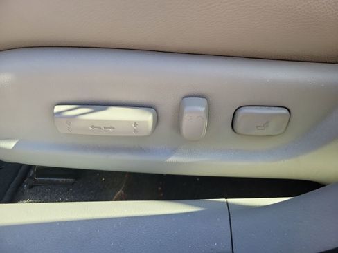 Used 2011 Honda Accord EX-L image 14