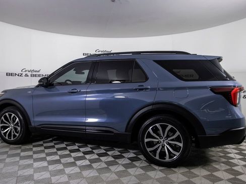 Used 2025 Ford Explorer ST-Line image 14