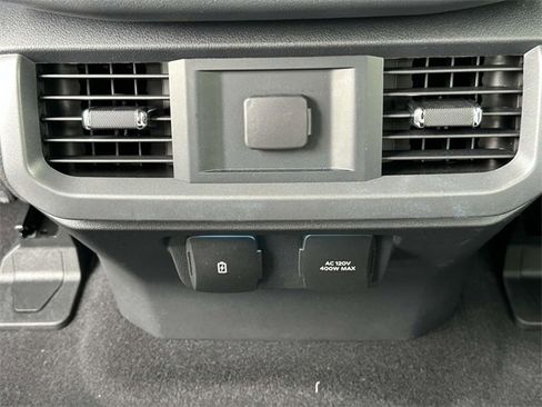 New 2025 Ford F150 XLT w/ Equipment Group 301A Standard image 12
