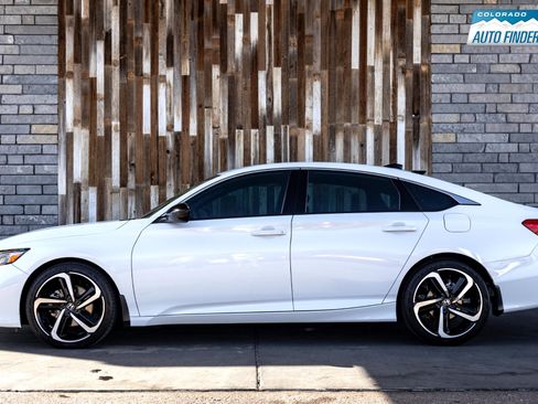 Used 2022 Honda Accord Sport image 2