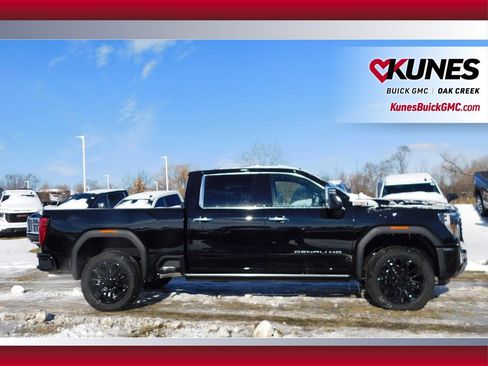 New 2026 GMC Sierra 2500 Denali w/ Denali Reserve Package image 3