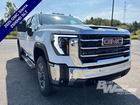 New 2025 GMC Sierra 2500 SLT w/ SLT Premium Package image 8