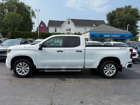 Used 2023 Chevrolet Silverado 1500 Custom AWD/4WD image 4