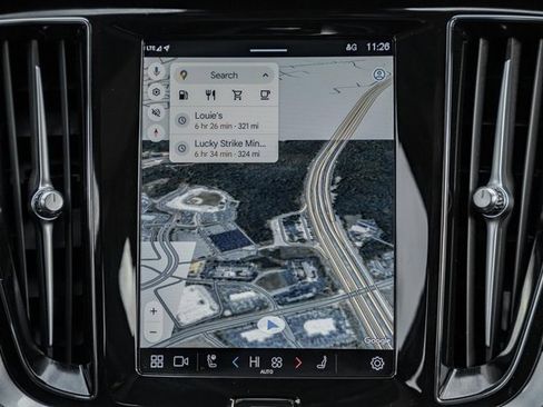 Used 2023 Volvo S60 B5 Plus w/ Climate Package image 21