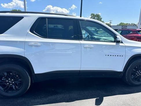 Used 2023 Chevrolet Traverse LT w/ Midnight/Sport Edition AWD/4WD image 14