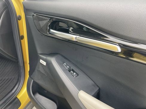 Used 2021 Kia Seltos SX w/ SX Sunroof Package image 33