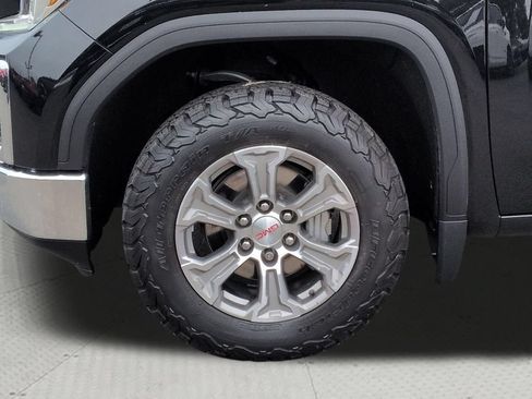 Certified 2022 GMC Sierra 1500 SLT w/ Driver Alert Package I AWD/4WD image 34