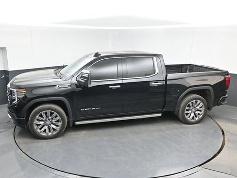 Used 2024 GMC Sierra 1500 Denali w/ Denali Reserve Package image 22