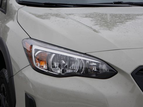 Used 2023 Subaru Crosstrek 2.0i Premium w/ Special Edition image 16