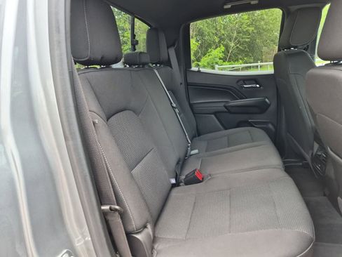 Used 2024 Chevrolet Colorado LT w/ LT Convenience Package RWD image 25