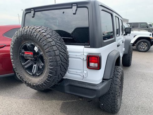 Used 2023 Jeep Wrangler Unlimited Sport AWD/4WD image 7
