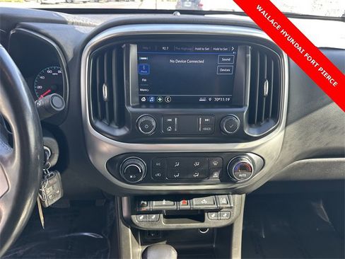 Used 2022 Chevrolet Colorado LT w/ Luxury Package image 23