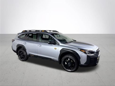 Certified 2022 Subaru Outback Wilderness AWD/4WD image 5