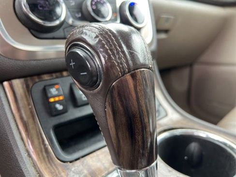 Used 2014 GMC Acadia Denali image 21